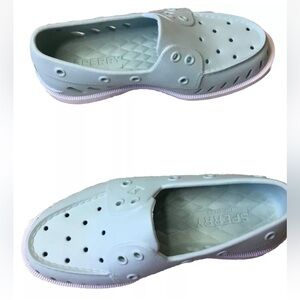 SPERRY Women’s size 5 TOP SIDER FLOAT BOAT WATER SLIP ON SHOES